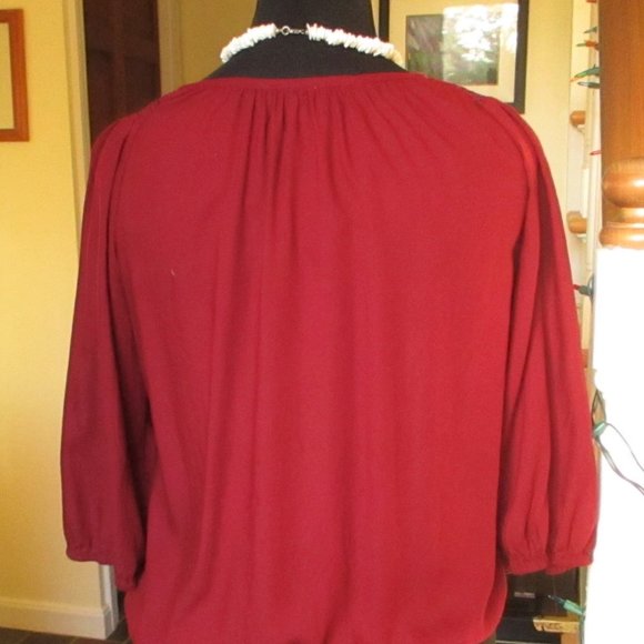 Fun Tops - Picture 10 of 16